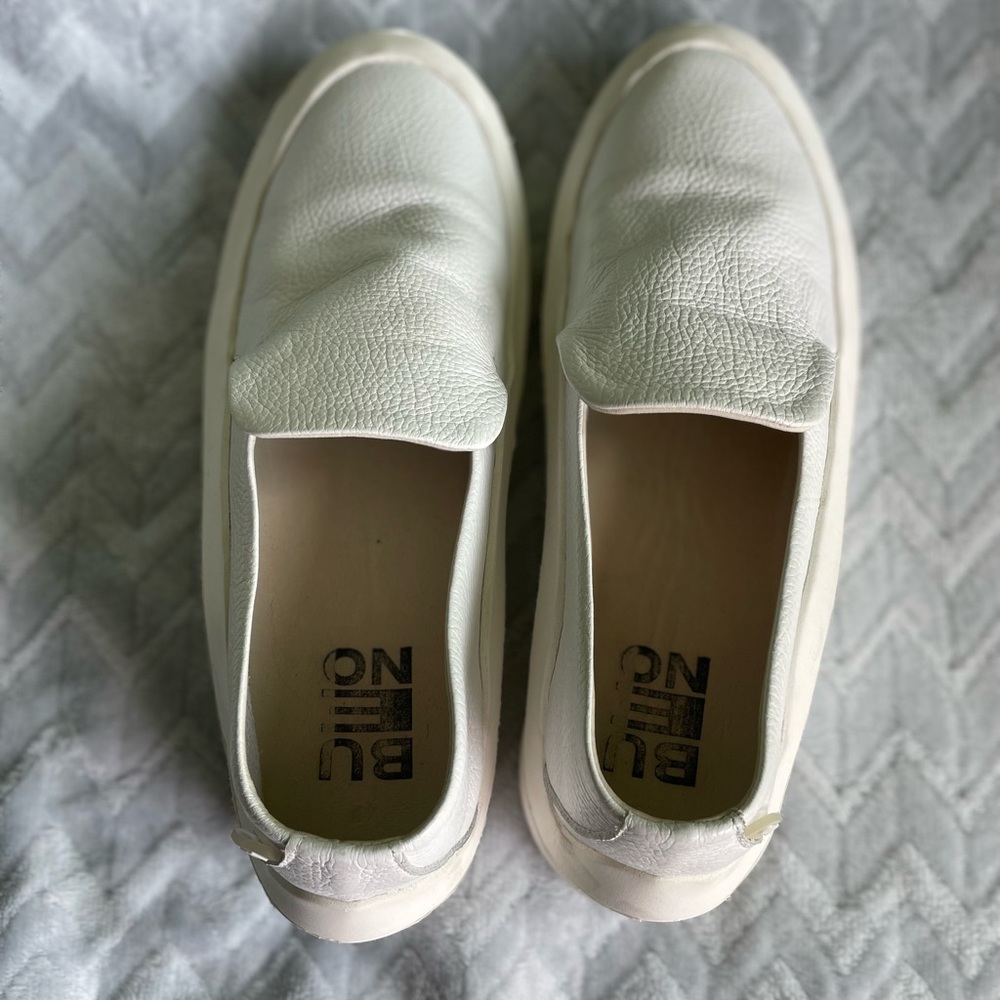 Women shoes